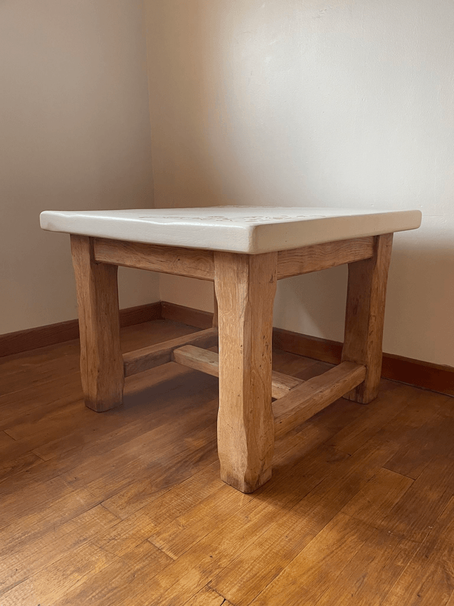 Table basse carrée