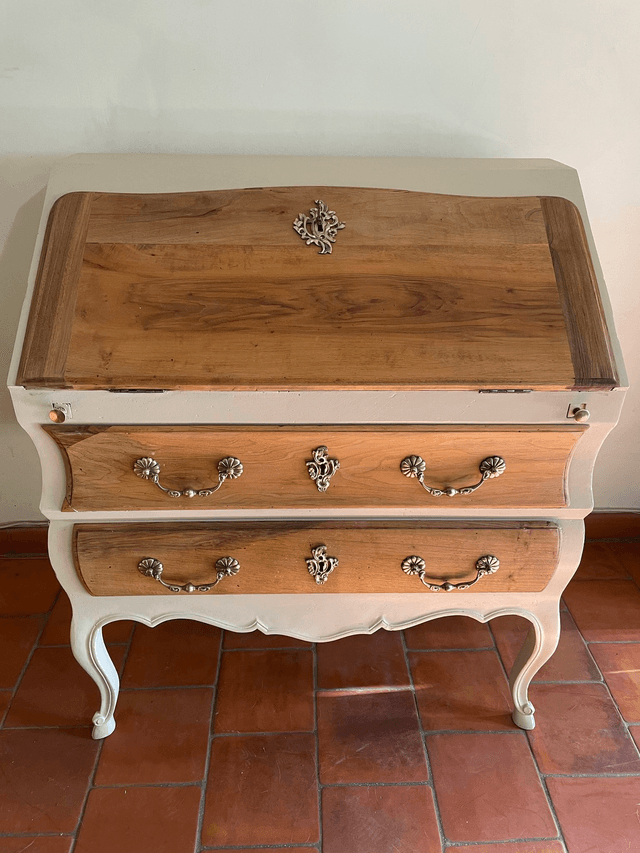 Secrétaire style Louis XVI