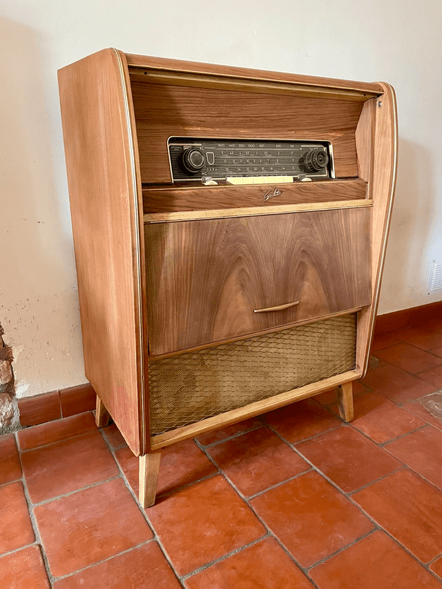 Meuble radio lecteur vinyles