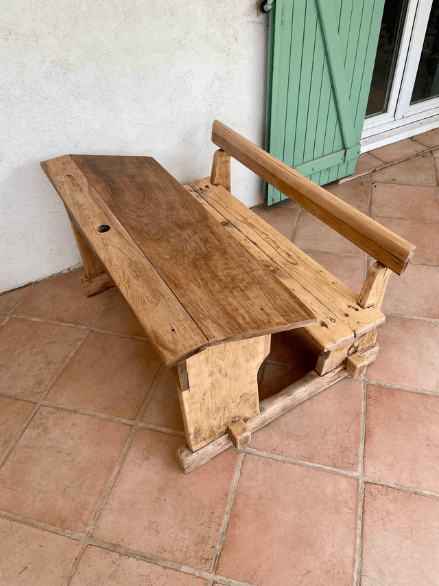 Bureau d'écolier ancien