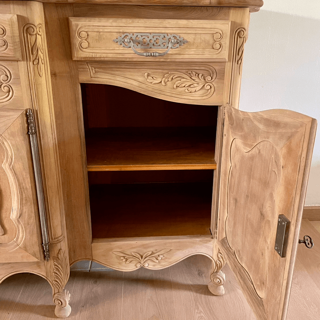 Buffet 4 portes en noyer 