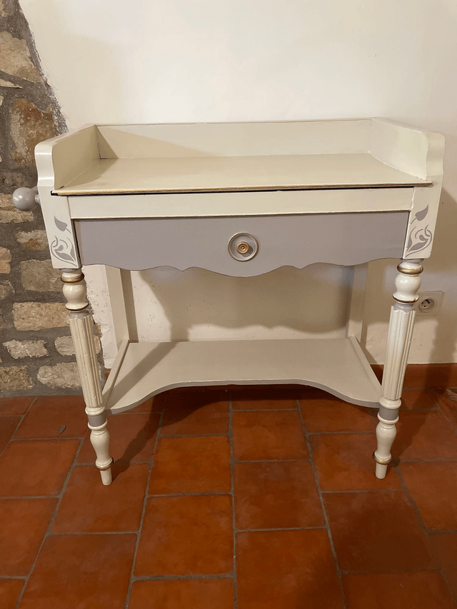 Desserte ou console d'entrée