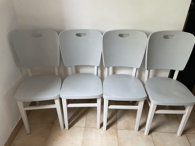 4 chaises bistrot en bois 