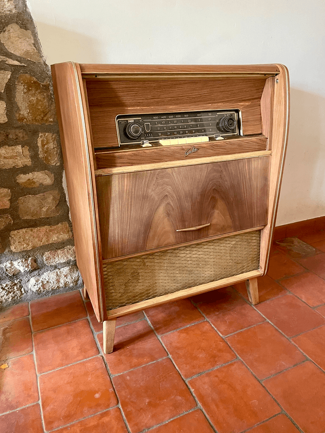 Meuble radio lecteur vinyles