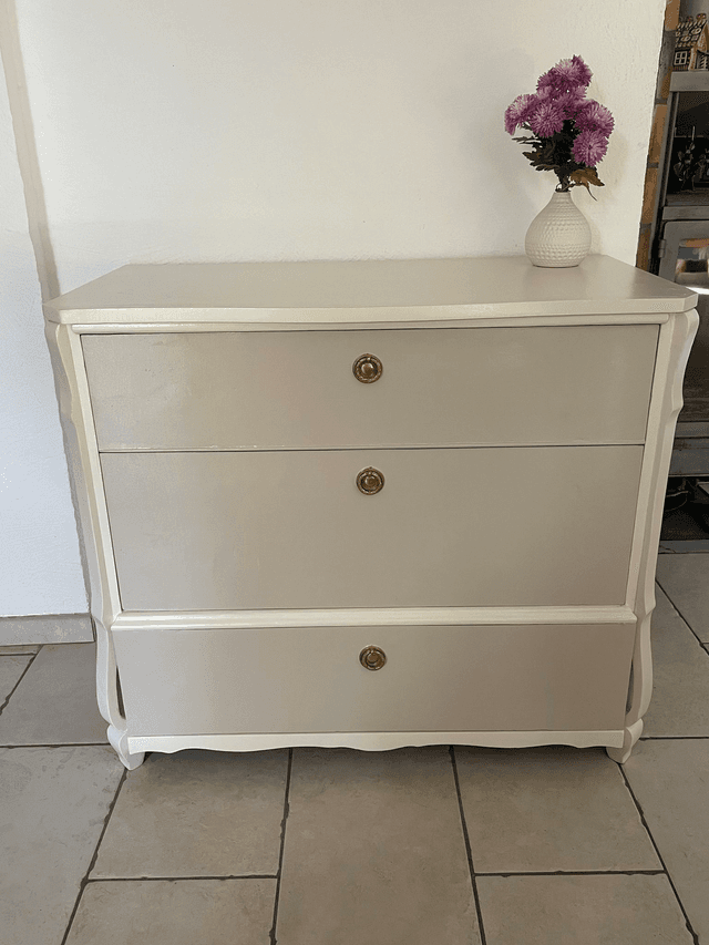 Relooking d&#039;une commode